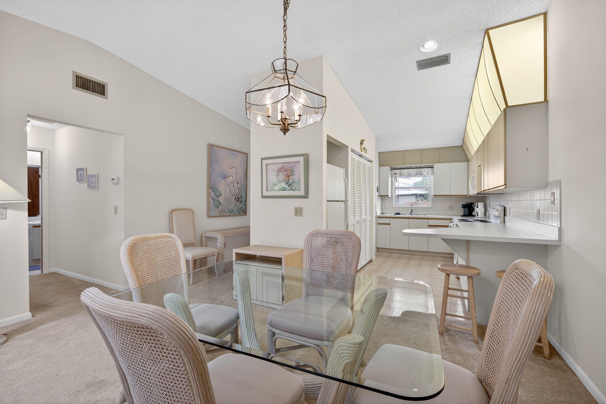 PINECROFT CONDO - Residential