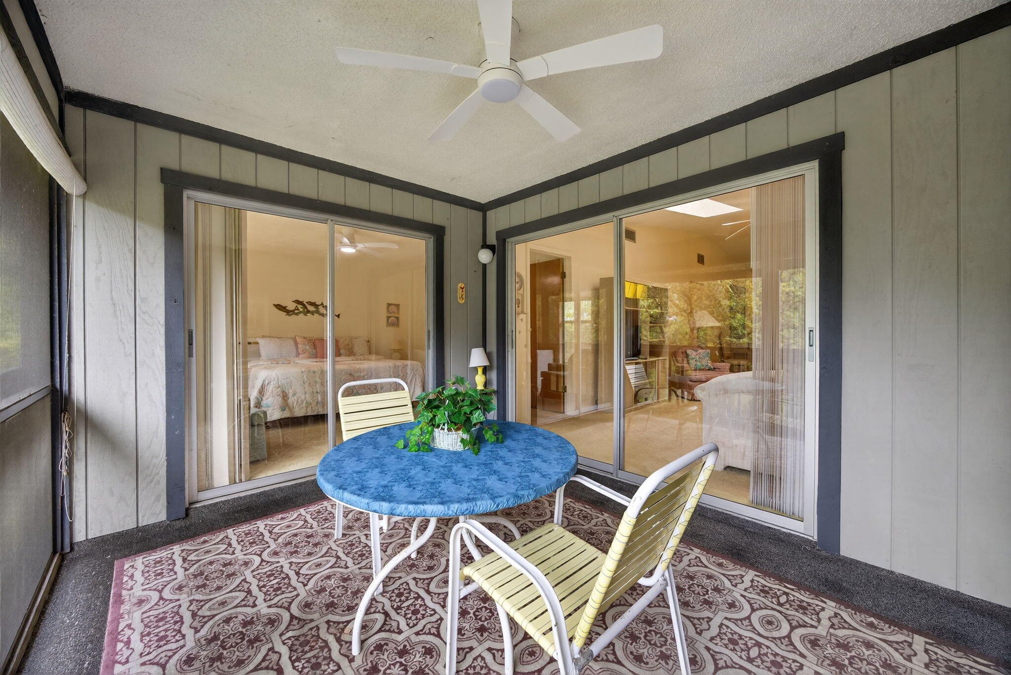 PINECROFT CONDO - Residential