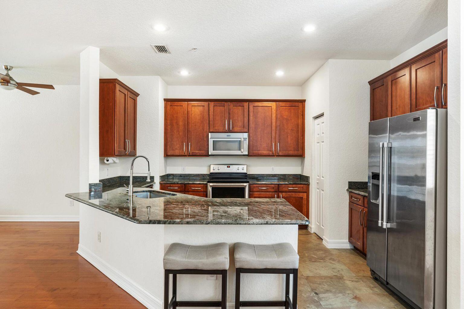 HARBORS - Residential Lease