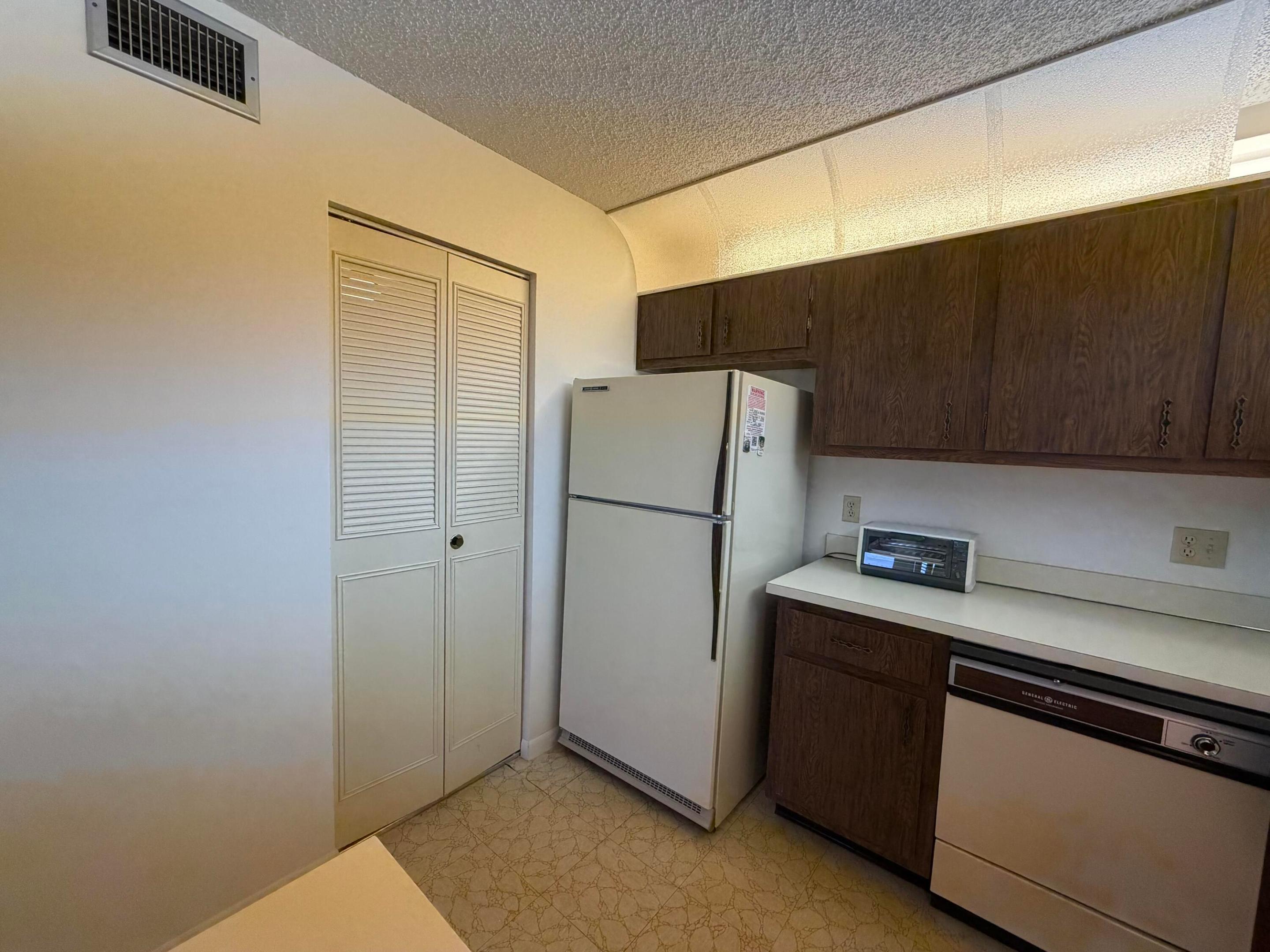 PINE RIDGE IV CONDO - Residential