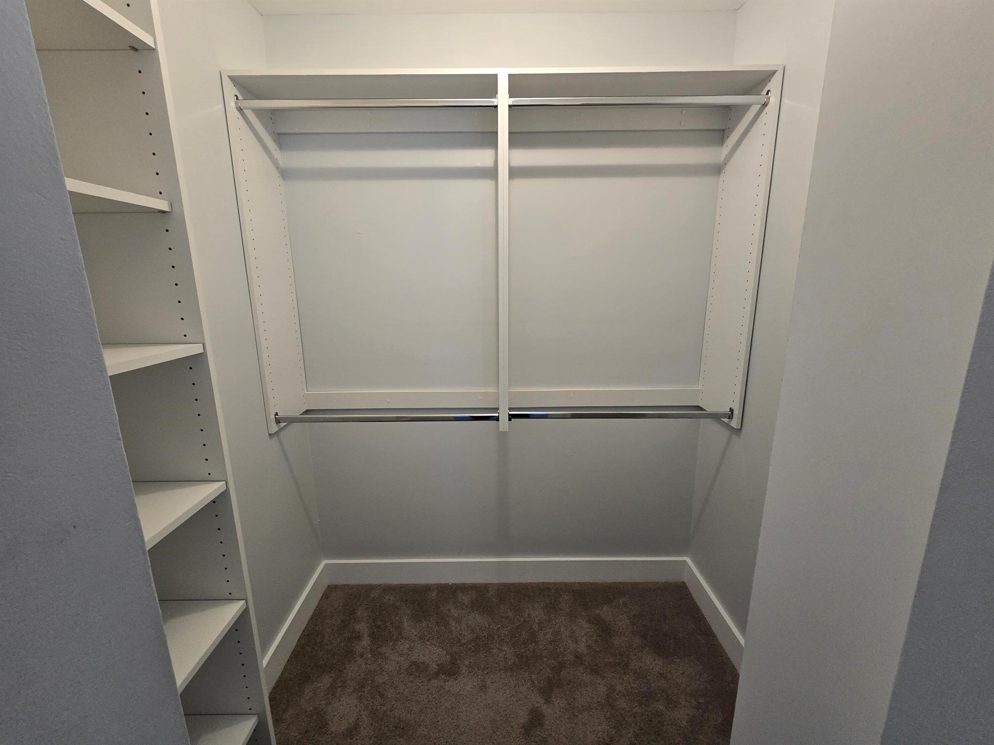 SANDTREE - Residential