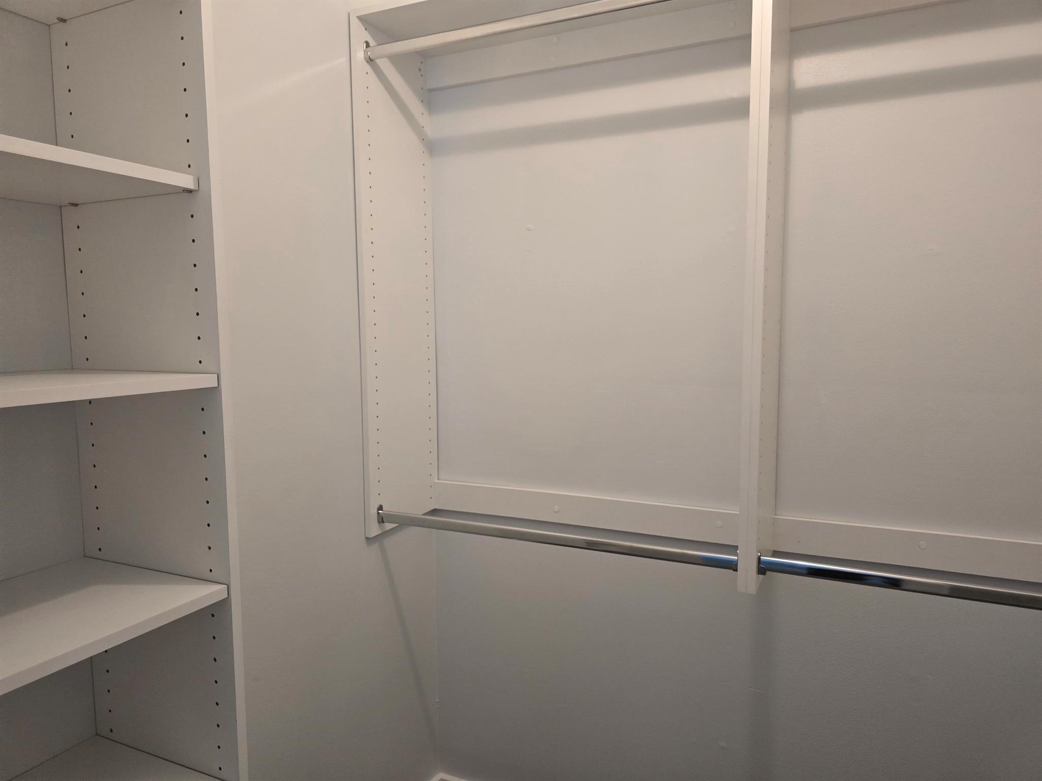 SANDTREE - Residential