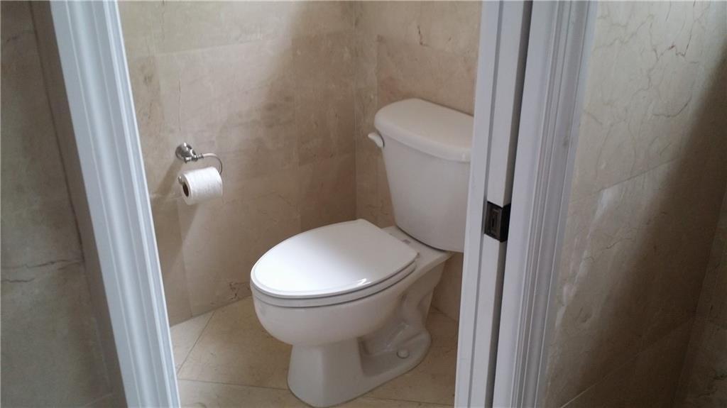 Northwood 97-28 B - Residential Lease