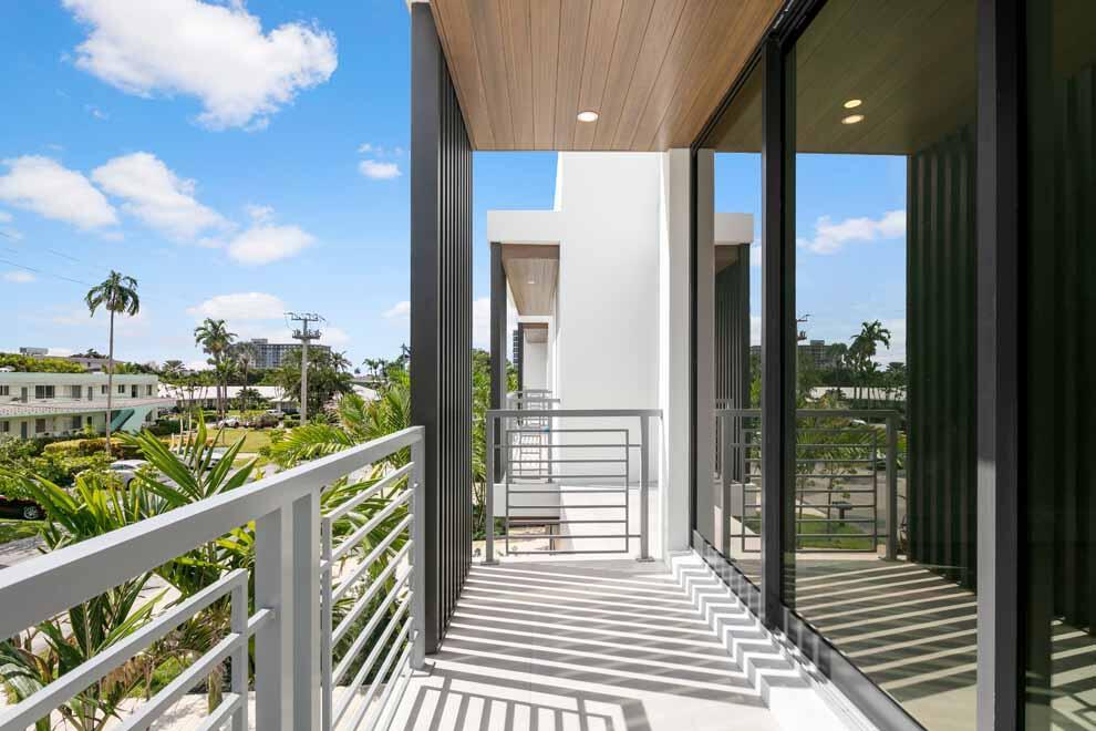 CASUARINA DELRAY TOWNHOMES - Residential