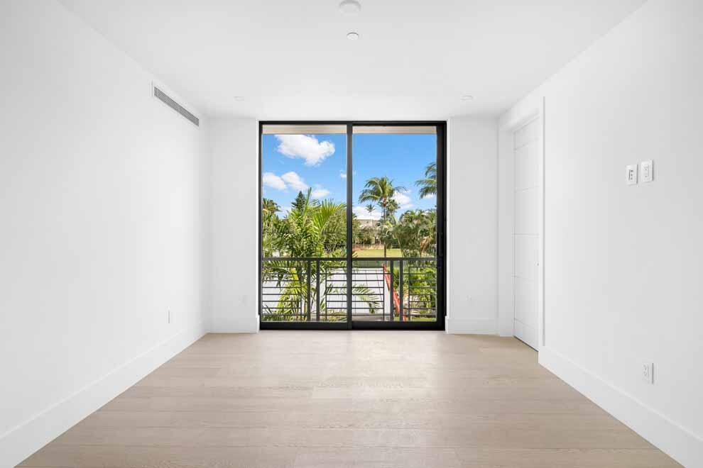 CASUARINA DELRAY TOWNHOMES - Residential