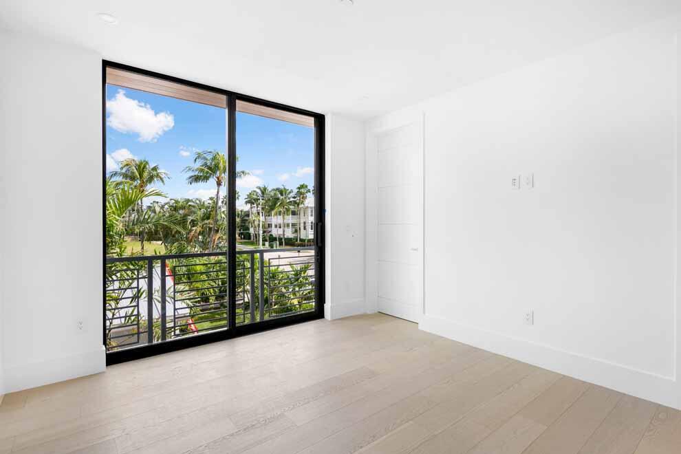 CASUARINA DELRAY TOWNHOMES - Residential