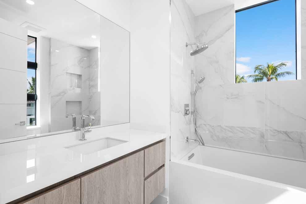 CASUARINA DELRAY TOWNHOMES - Residential