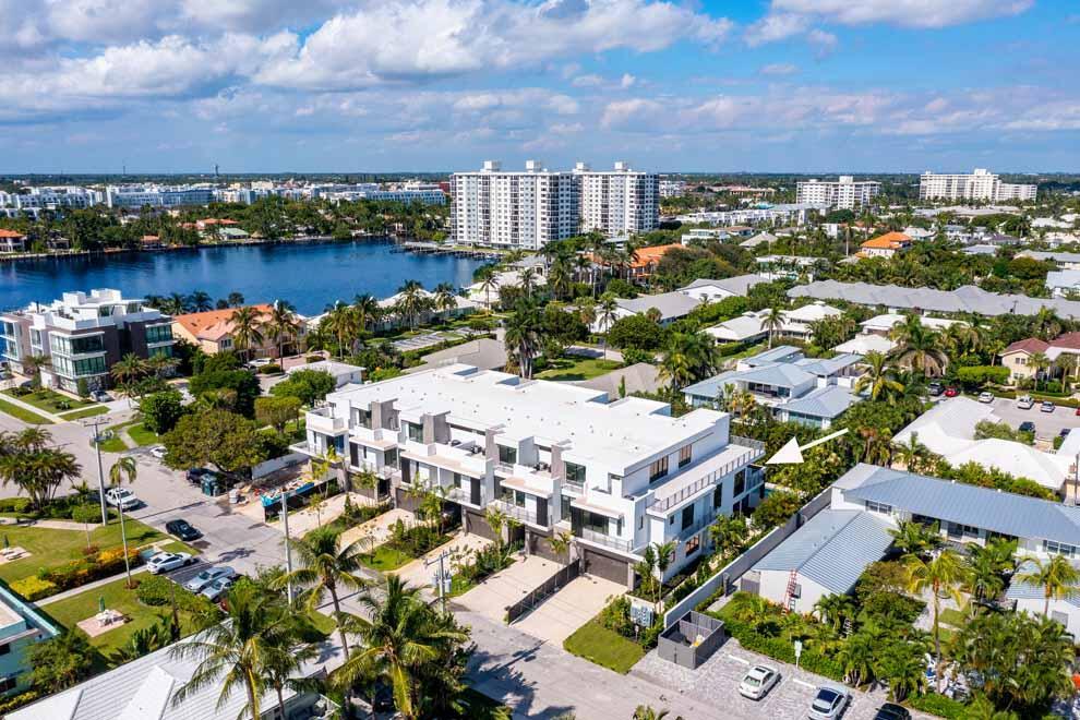 CASUARINA DELRAY TOWNHOMES - Residential