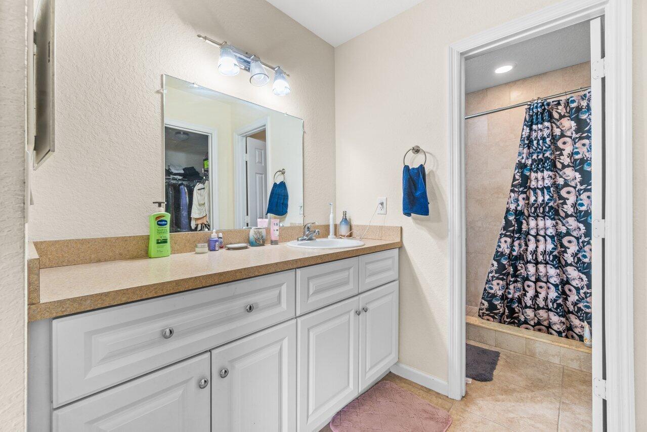 TRAILS AT ROYAL PALM BEAC - Residential Lease