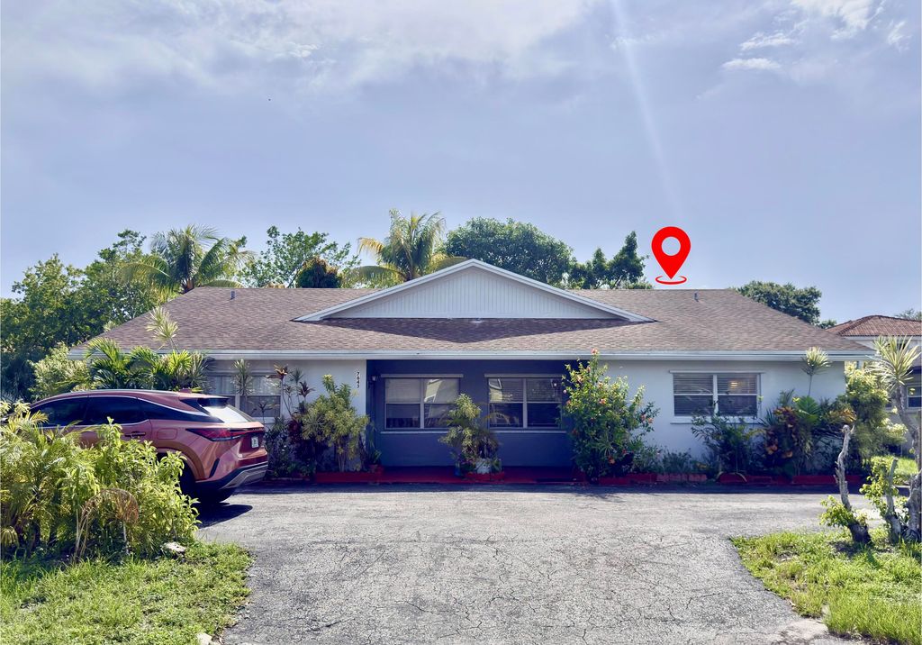 Photo of 7643 NW 74th Avenue #1-2, Tamarac, FL 33321 (MLS # B26046567)