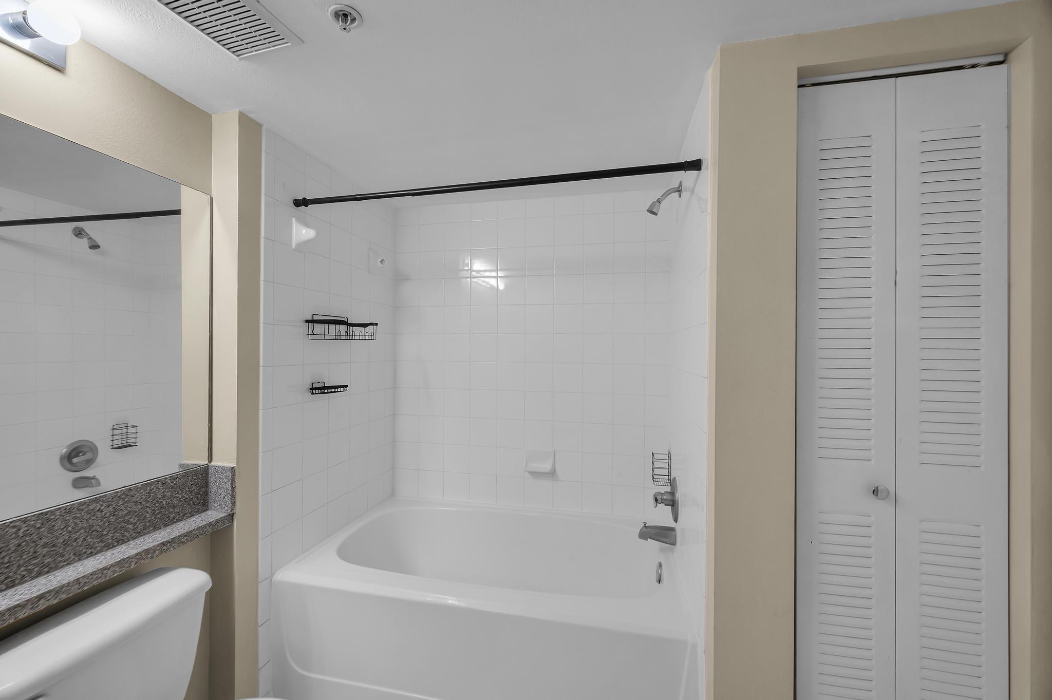 PORTOFINO AT JENSEN BEACH CONDO - Residential Lease