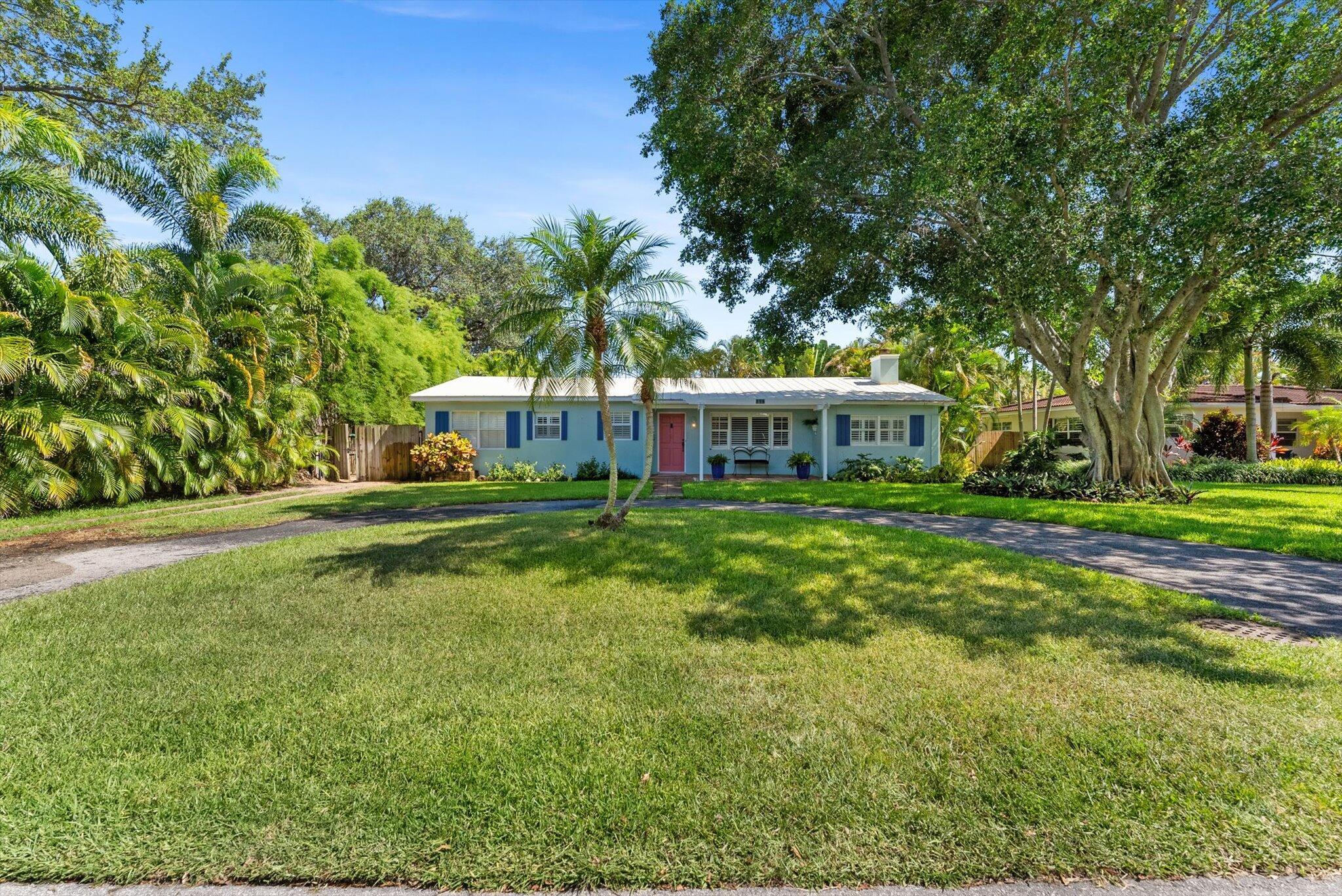 114 NE 11th Street, Delray Beach, FL, 33444/$1,250,000 1 114 NE 11th Street