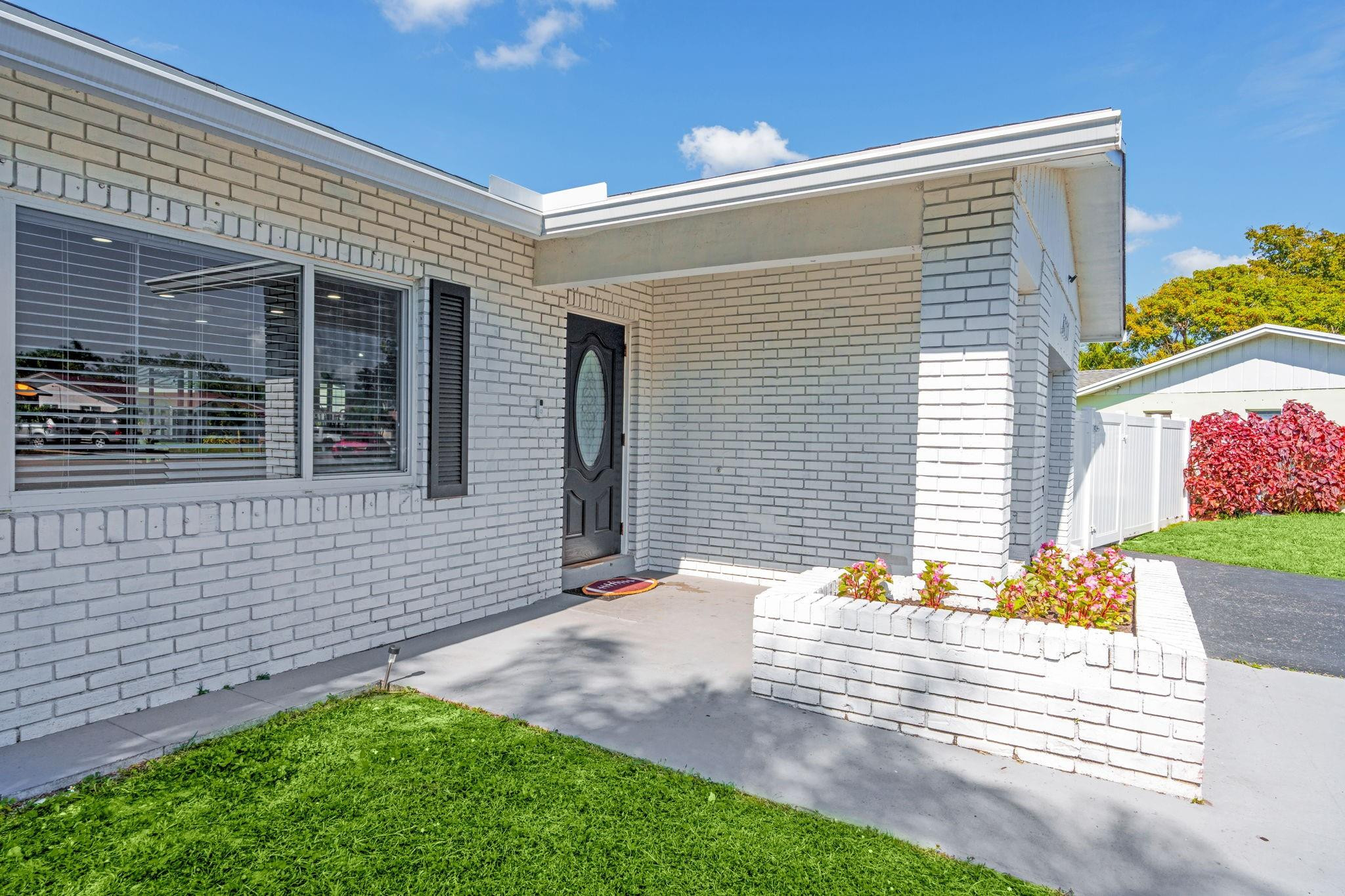 Palm-Aire Village Sec 3 - Residential