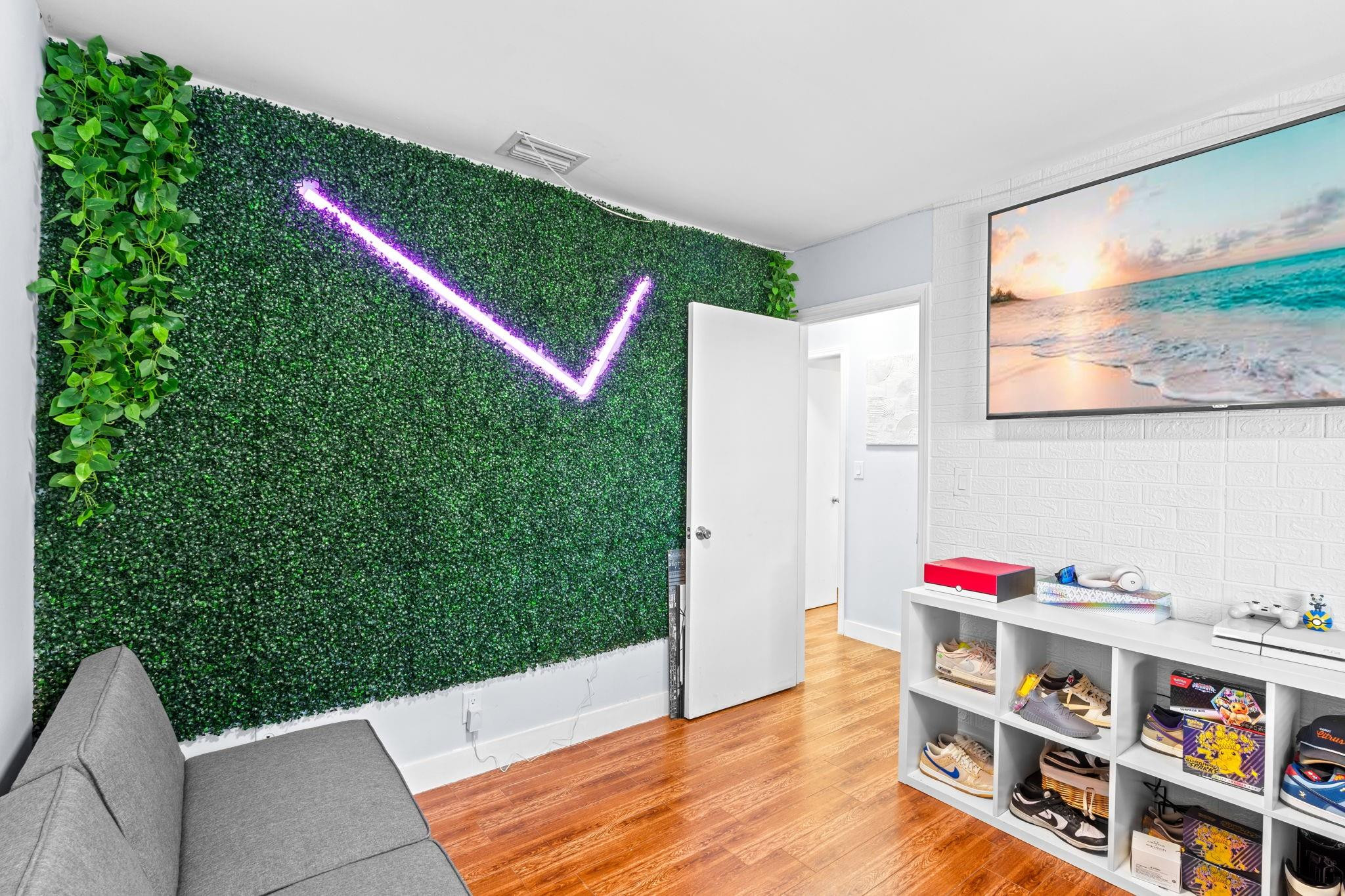 Palm-Aire Village Sec 3 - Residential