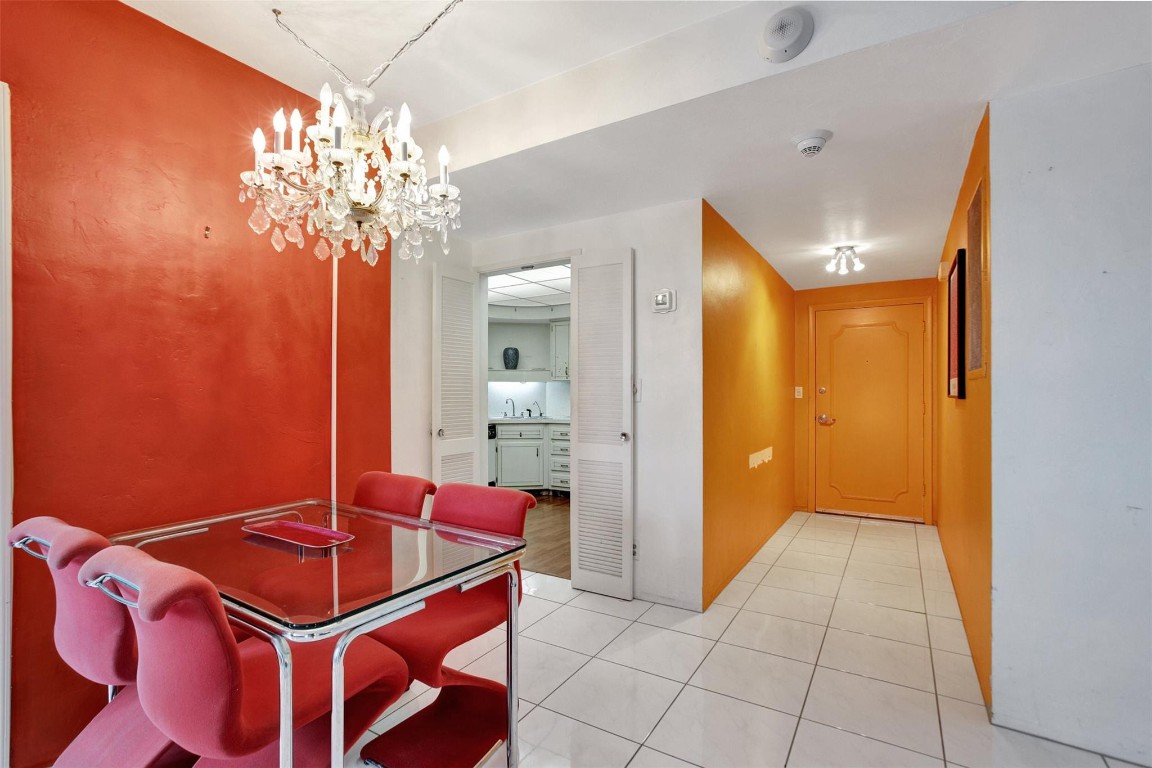 Coral Ridge Towers East - Residential