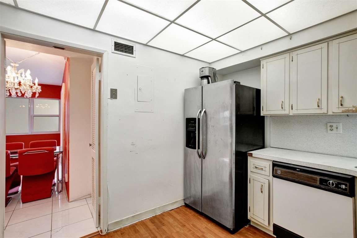 Coral Ridge Towers East - Residential