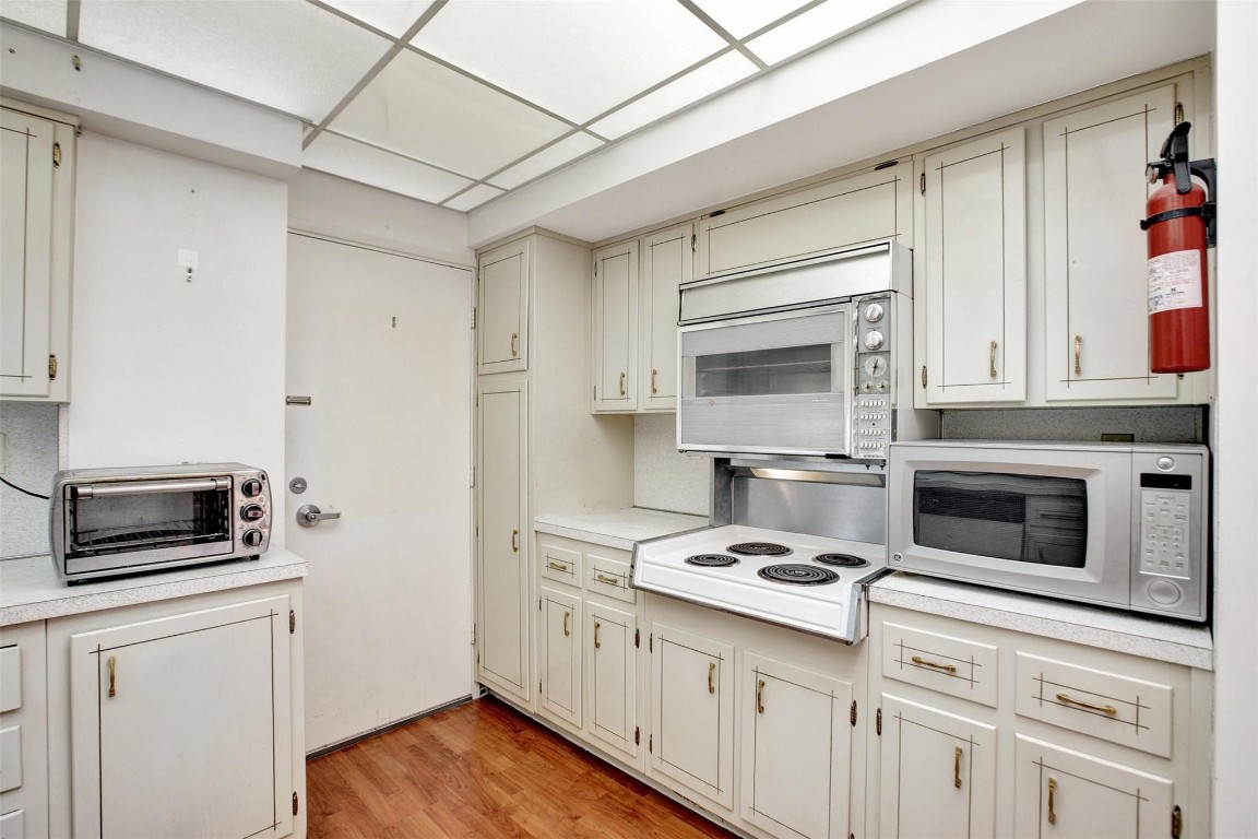 Coral Ridge Towers East - Residential