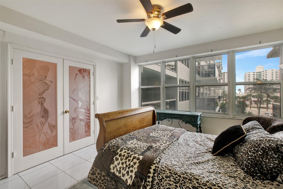Coral Ridge Towers East - Residential