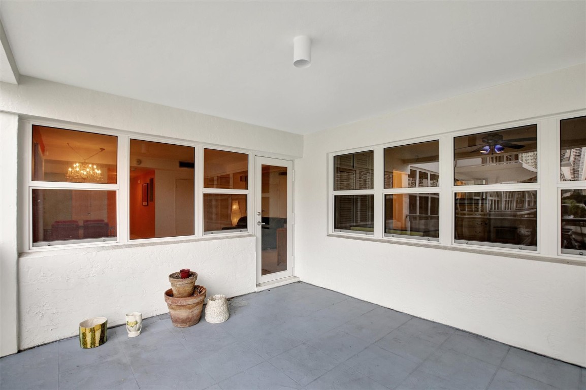 Coral Ridge Towers East - Residential