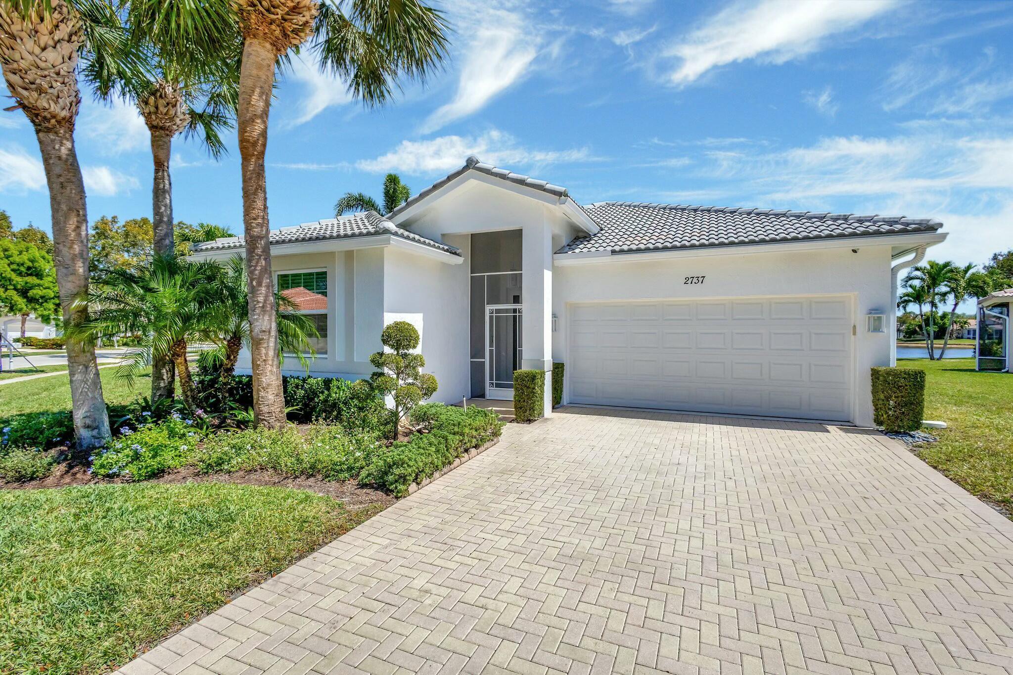 2737 Clipper Circle