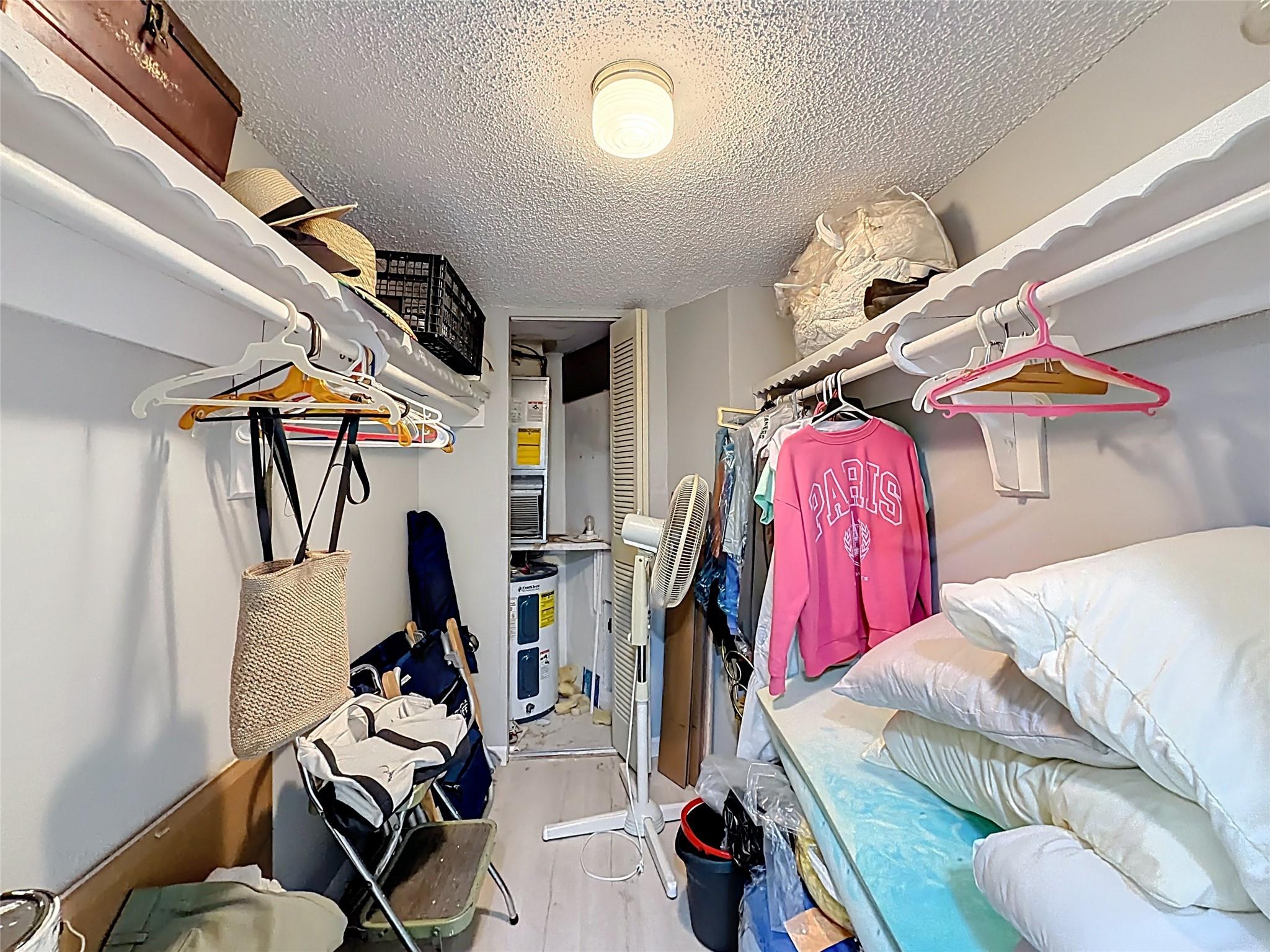 Oakland Club / Diamond - Residential