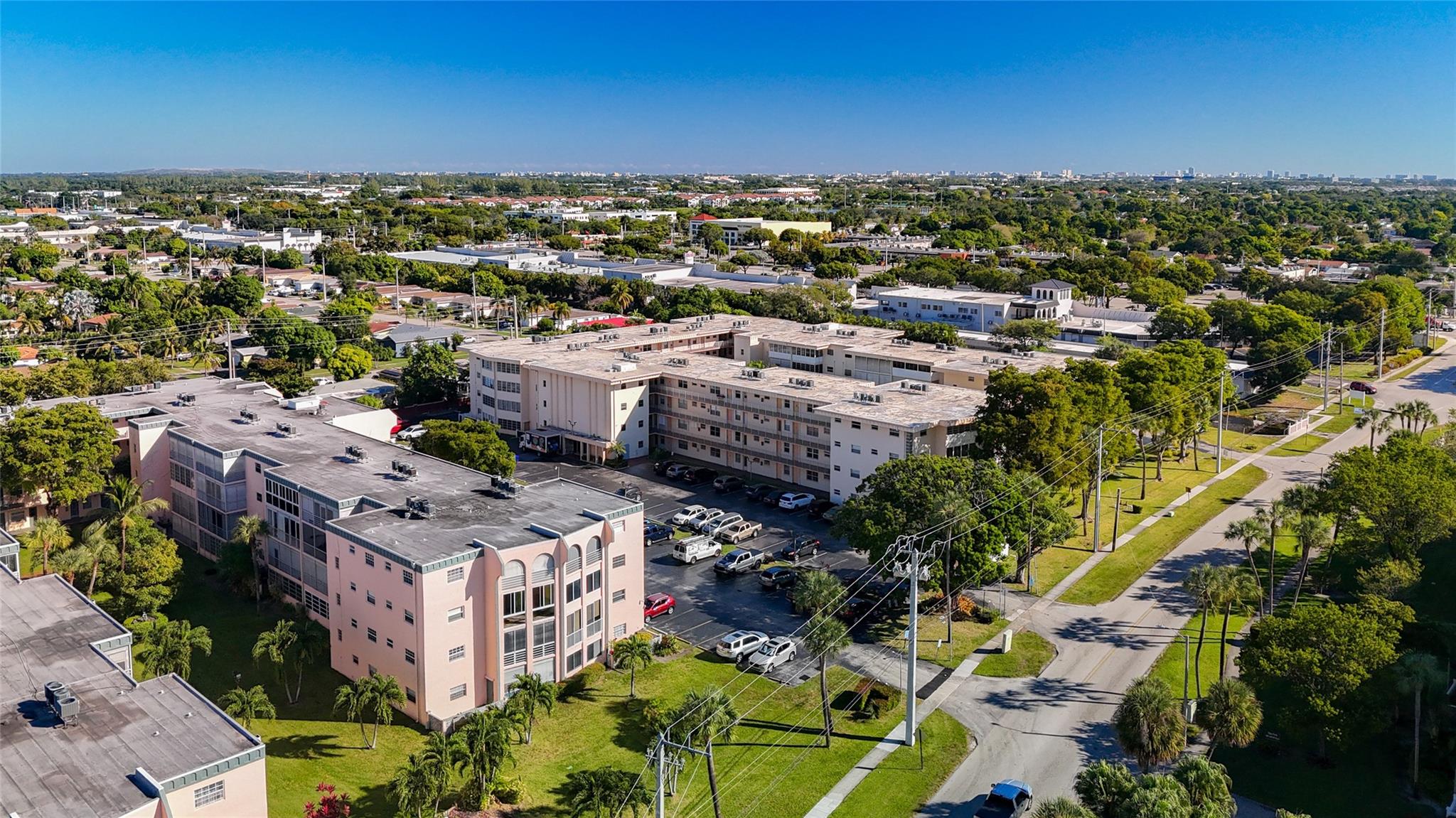 Oakland Club / Diamond - Residential