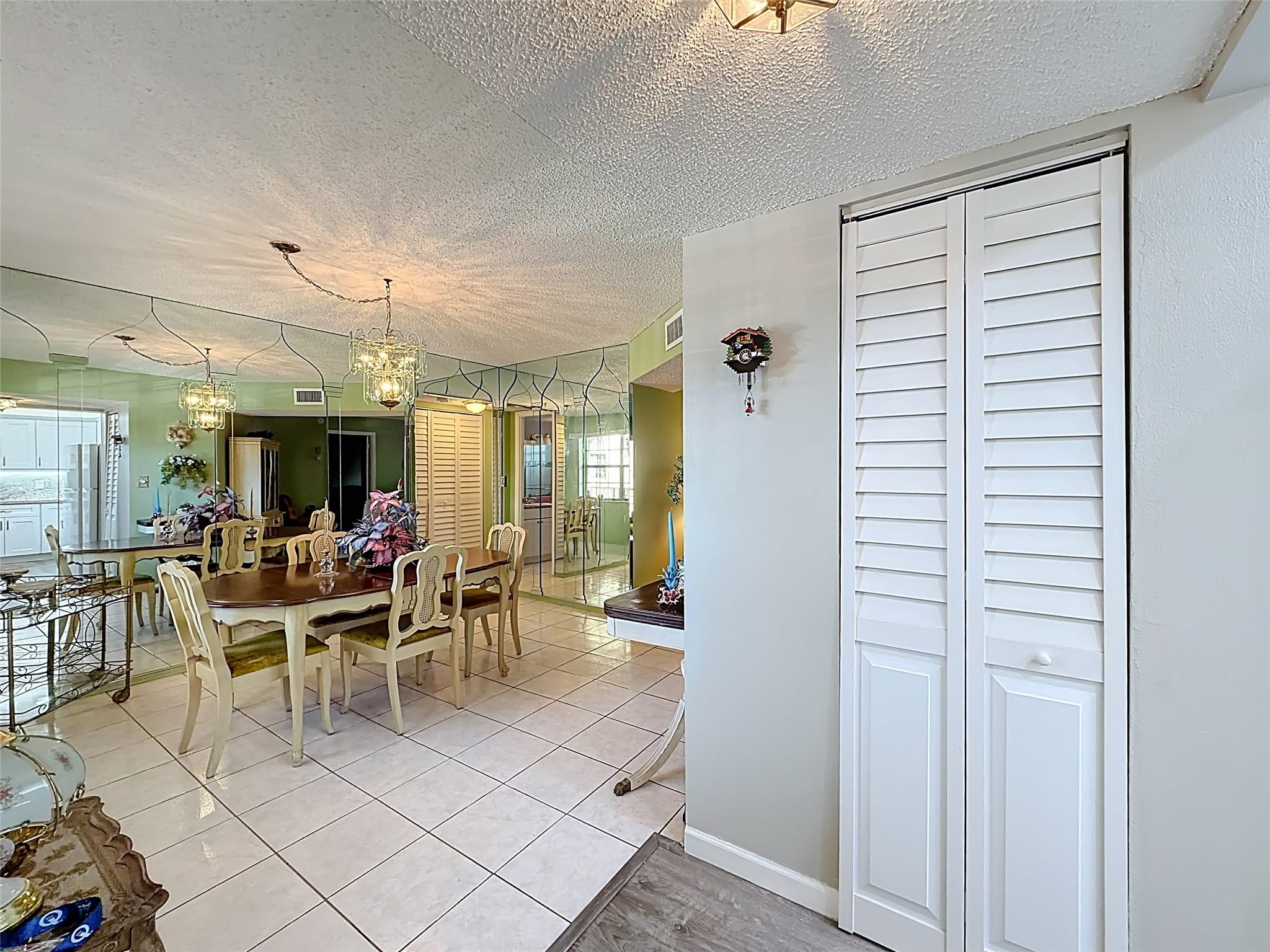 Oakland Club / Diamond - Residential