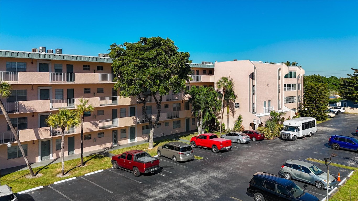 4211 NW 41st Street 205