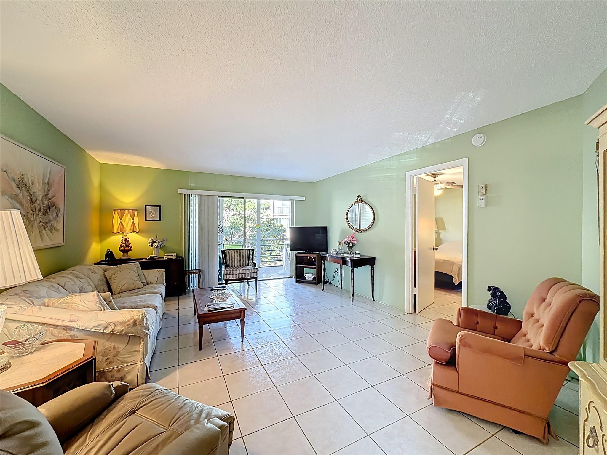 Oakland Club / Diamond - Residential