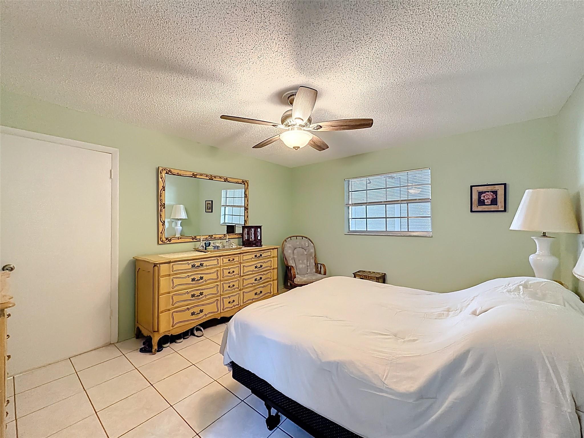 Oakland Club / Diamond - Residential