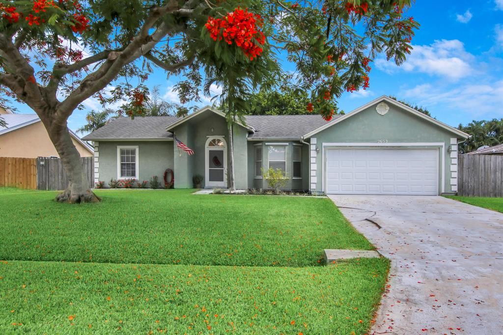 Photo of 2653 SE Export Avenue, Port Saint Lucie, FL 34952 (MLS # R10833248)