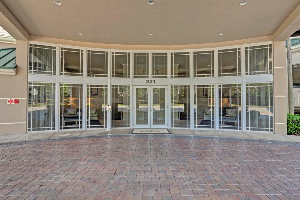 JUPITER OCEAN GRANDE 2 CO - Residential Lease