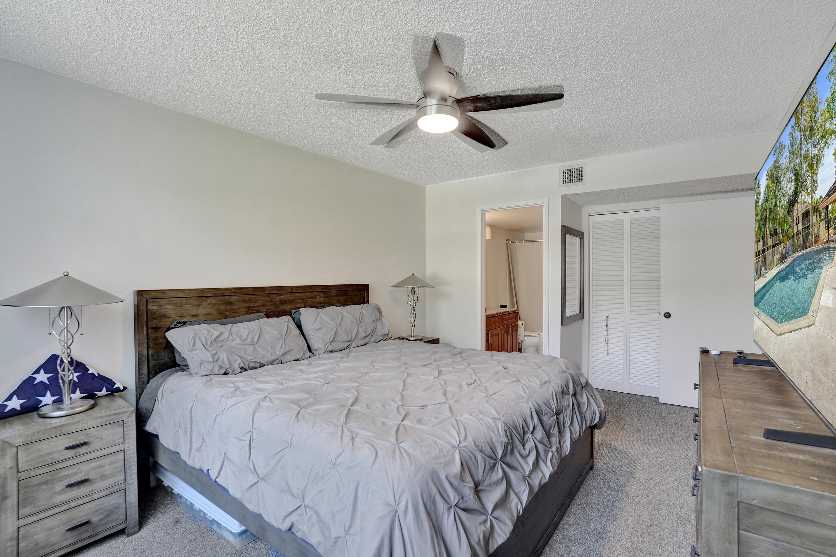 CORAL SPRINGS ESTATE TOWNHOMES - Residential