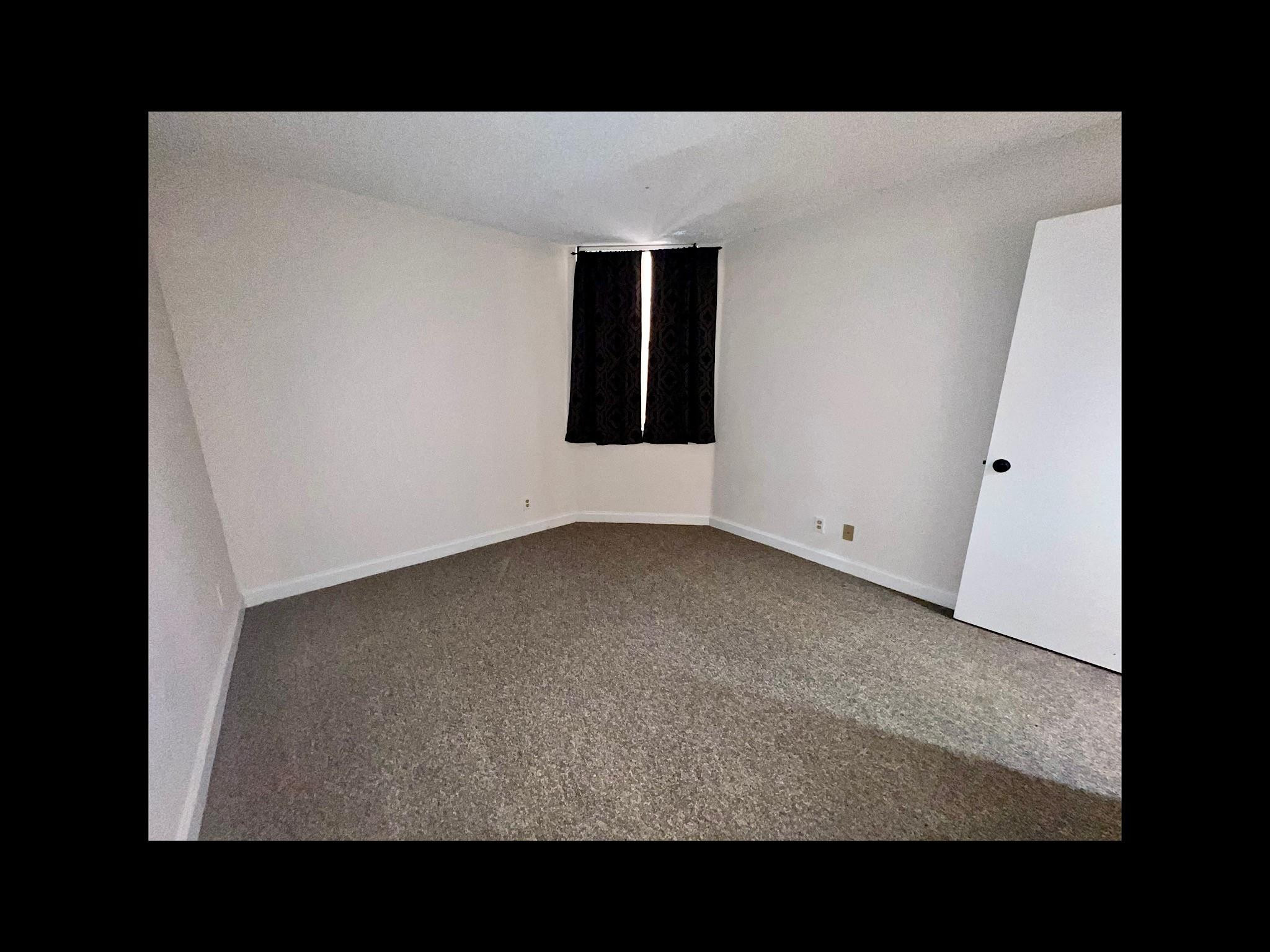 CORAL SPRINGS ESTATE TOWNHOMES - Residential