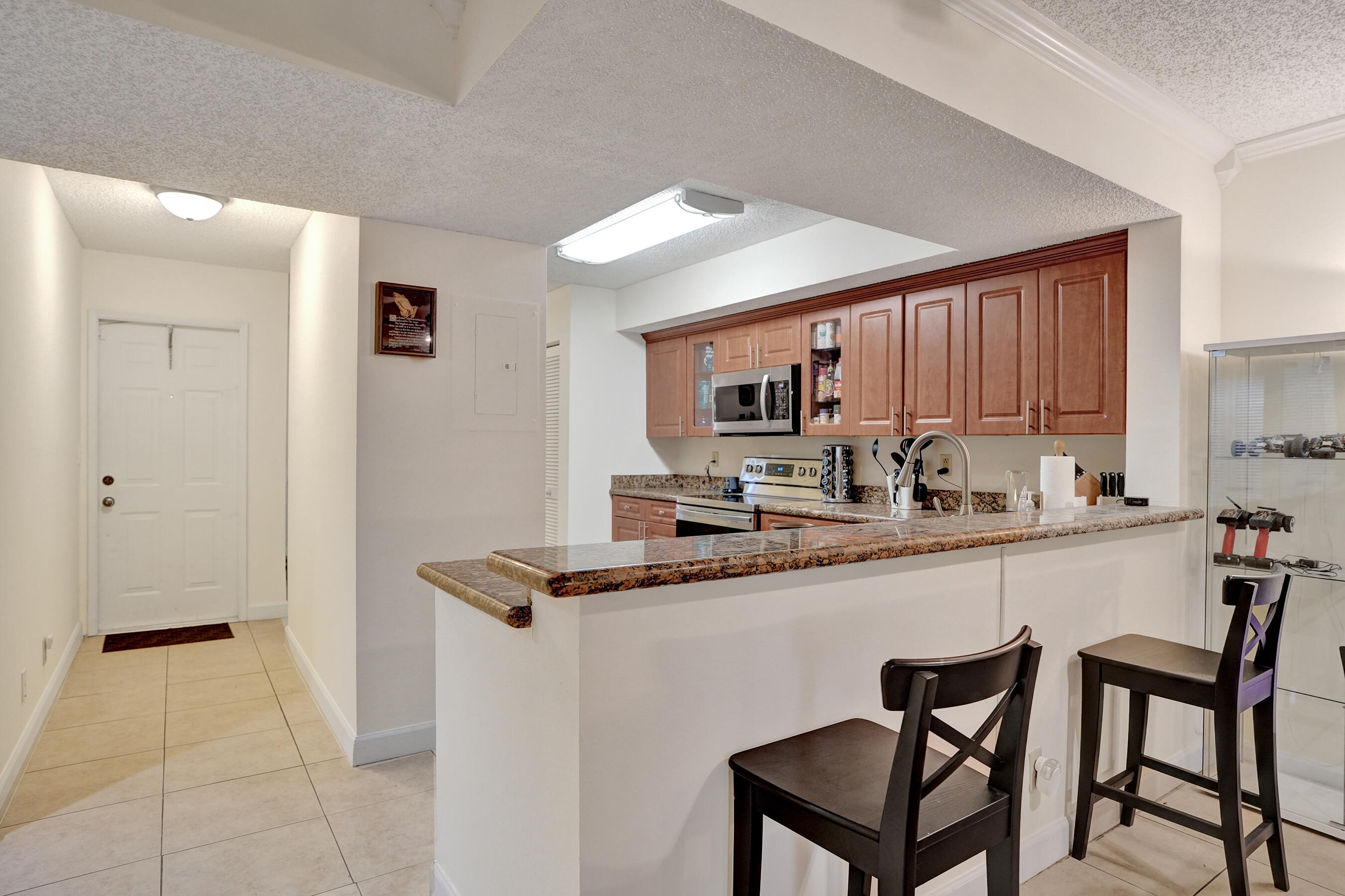 CORAL SPRINGS ESTATE TOWNHOMES - Residential