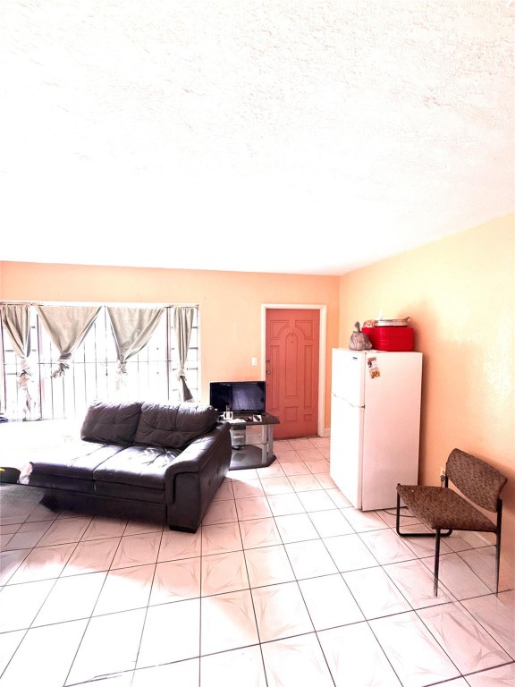 KERWOOD MANOR - Residential