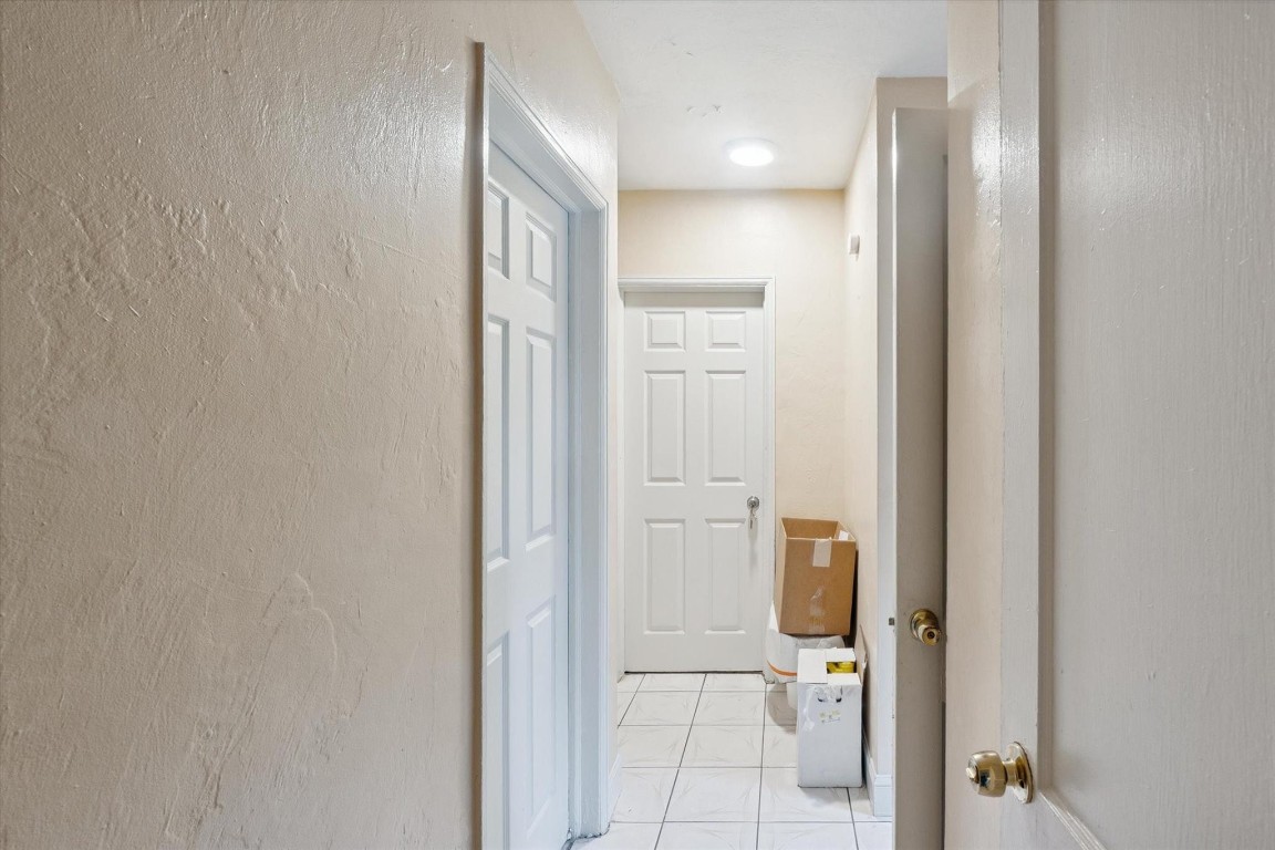 KERWOOD MANOR - Residential