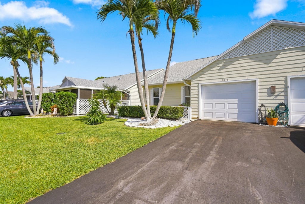 Photo of 2543 SE Tropical E Circle, Port Saint Lucie, FL 34952 (MLS # B26071182)