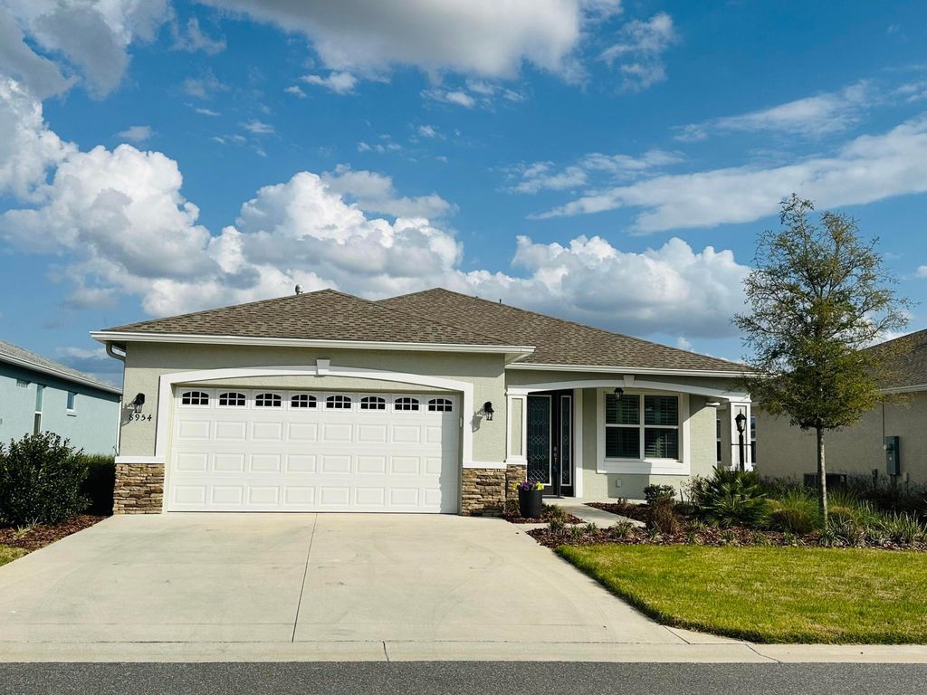 Photo of 8954 SW 75th Lp, Ocala, FL 34481 (MLS # B26005100)