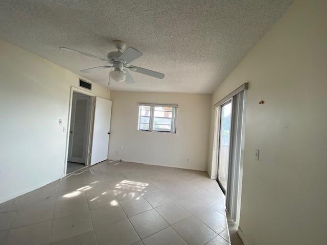 KINGS POINT NORMADY - Residential