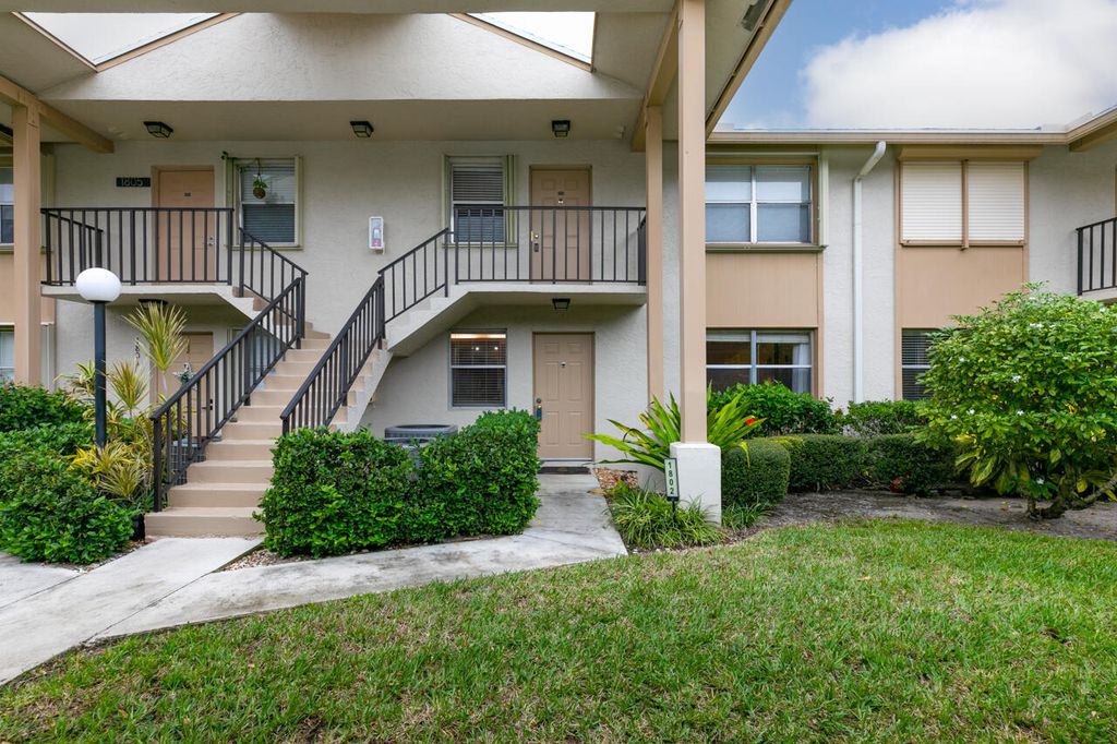 Photo of 3105 SE Aster Lane #1802, Stuart, FL 34994 (MLS # R10951824)