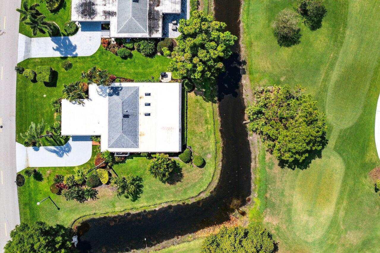 EASTPOINTE COUNTRY CLUB 8 - Residential Lease