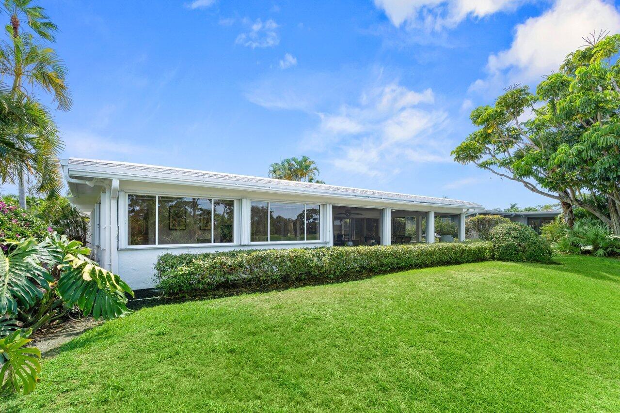 EASTPOINTE COUNTRY CLUB 8 - Residential Lease