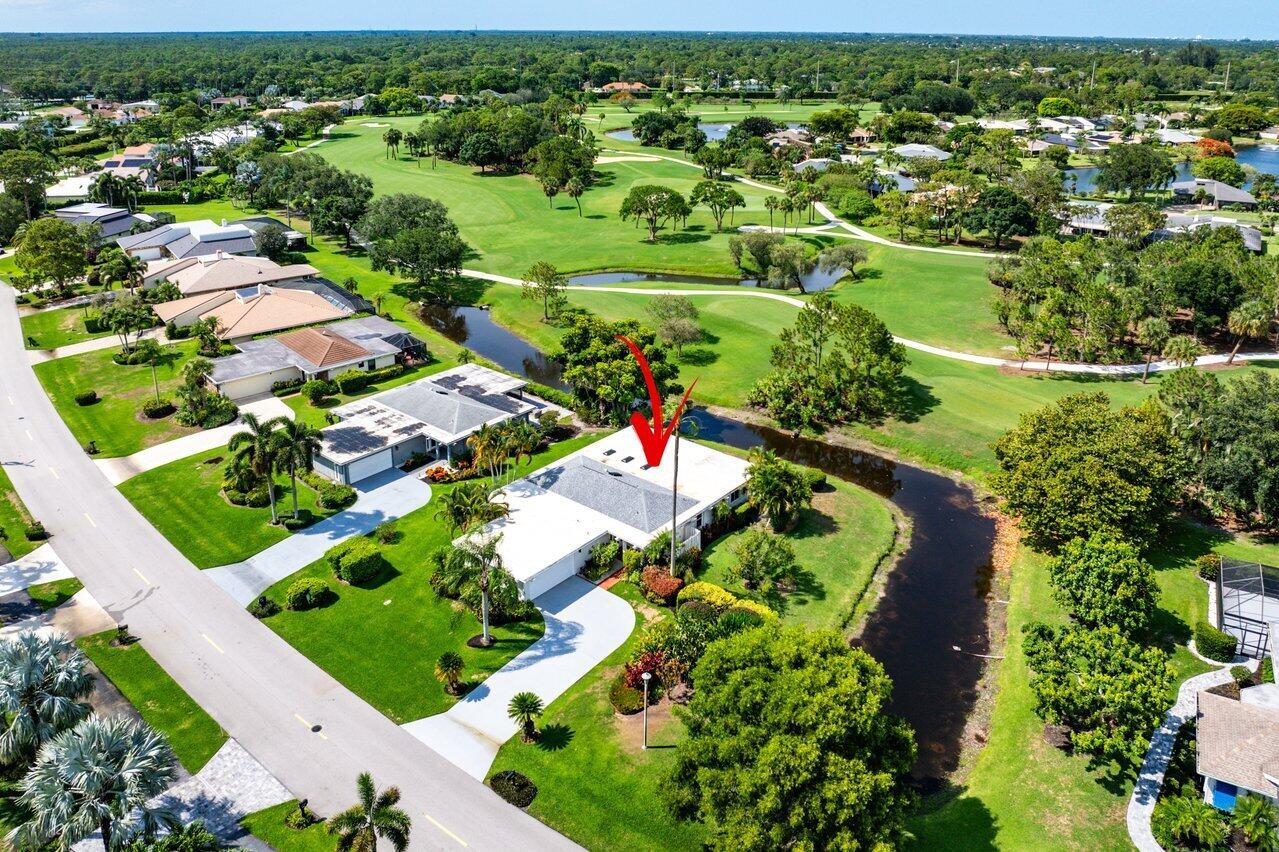 EASTPOINTE COUNTRY CLUB 8 - Residential Lease