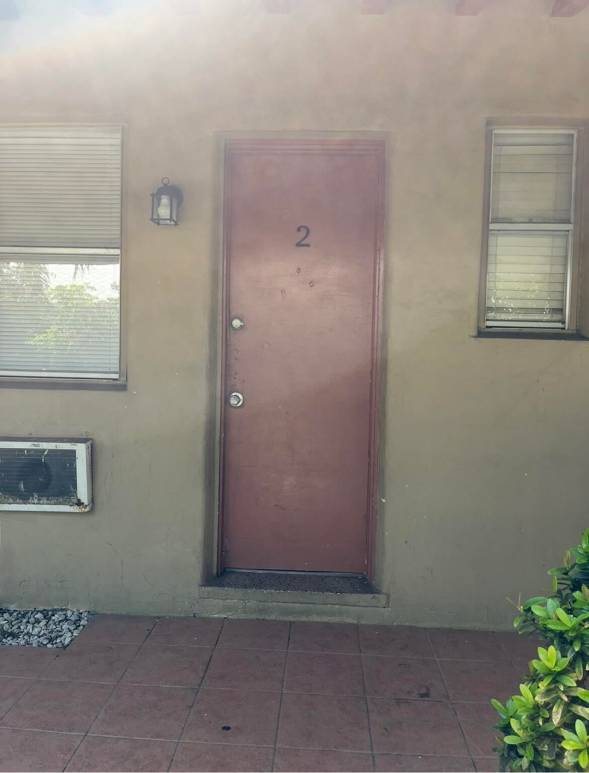 1844 TAFT Street 1-5
