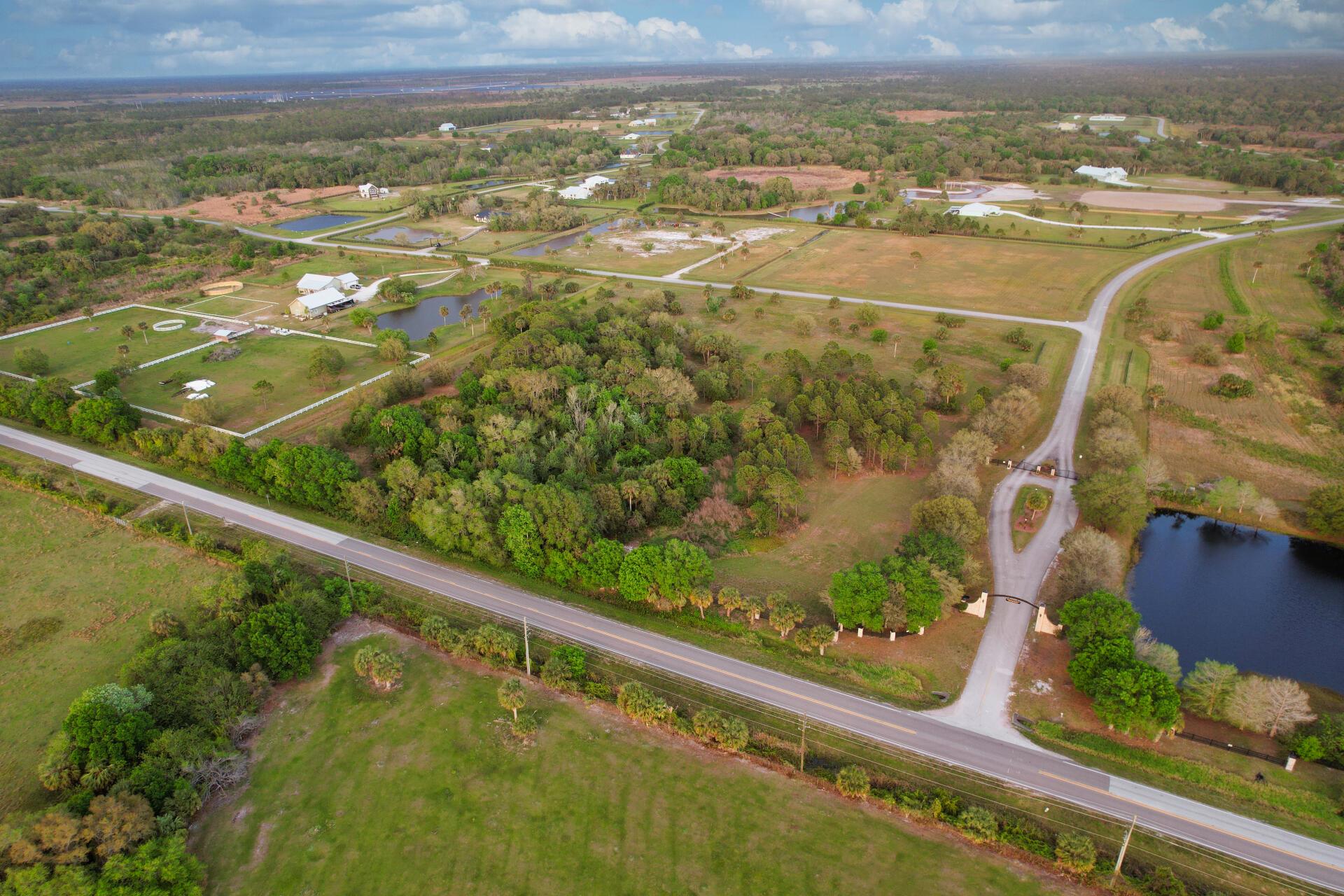 BRIDLEWOOD RANCHES - Land