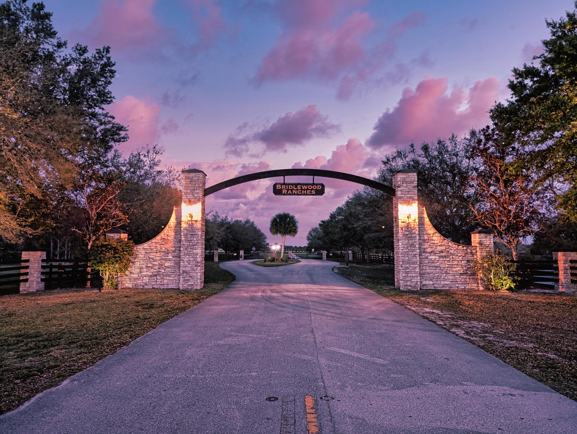 BRIDLEWOOD RANCHES - Land