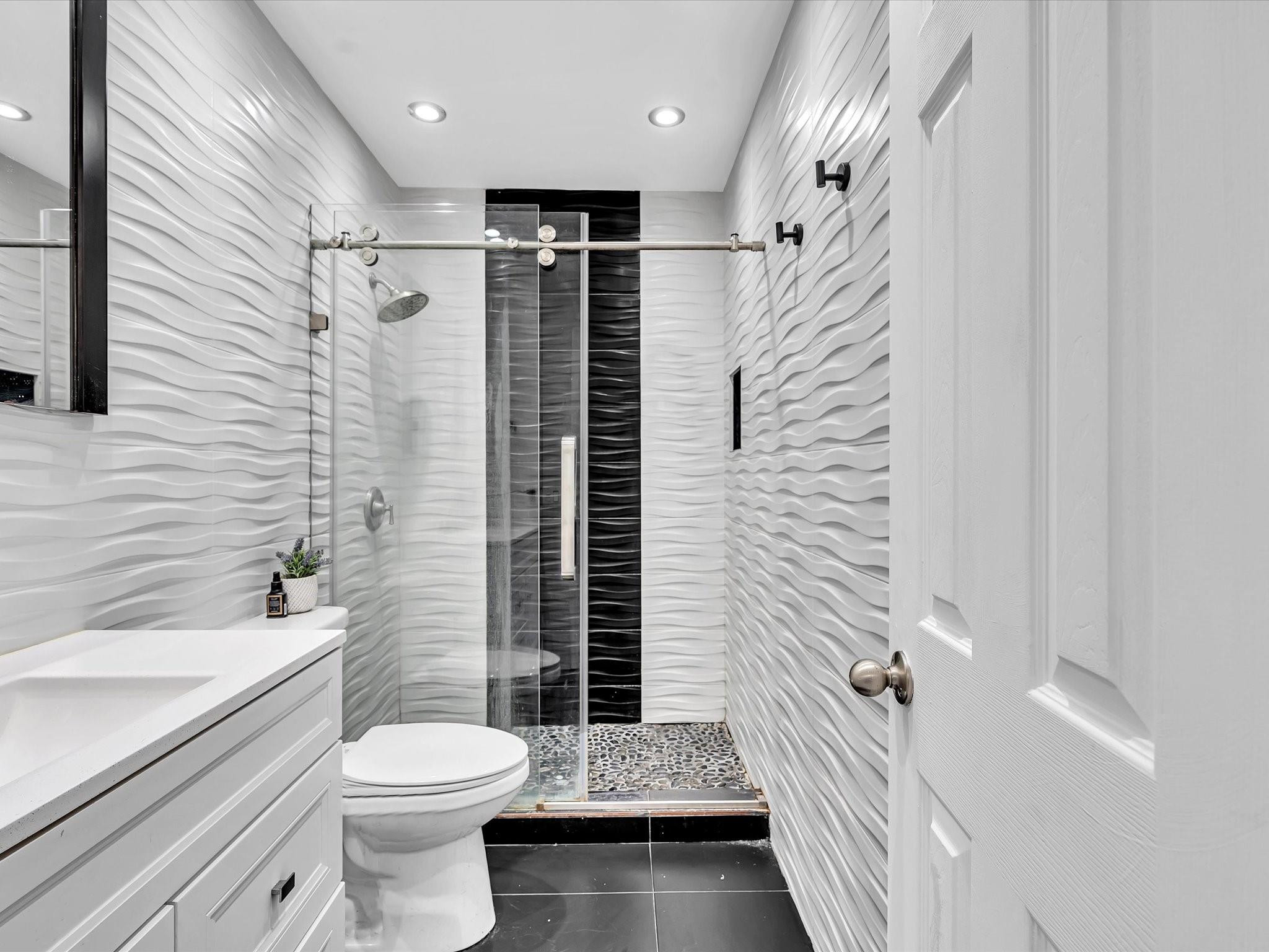 SHERIDAN OAKS VILLAS - Residential