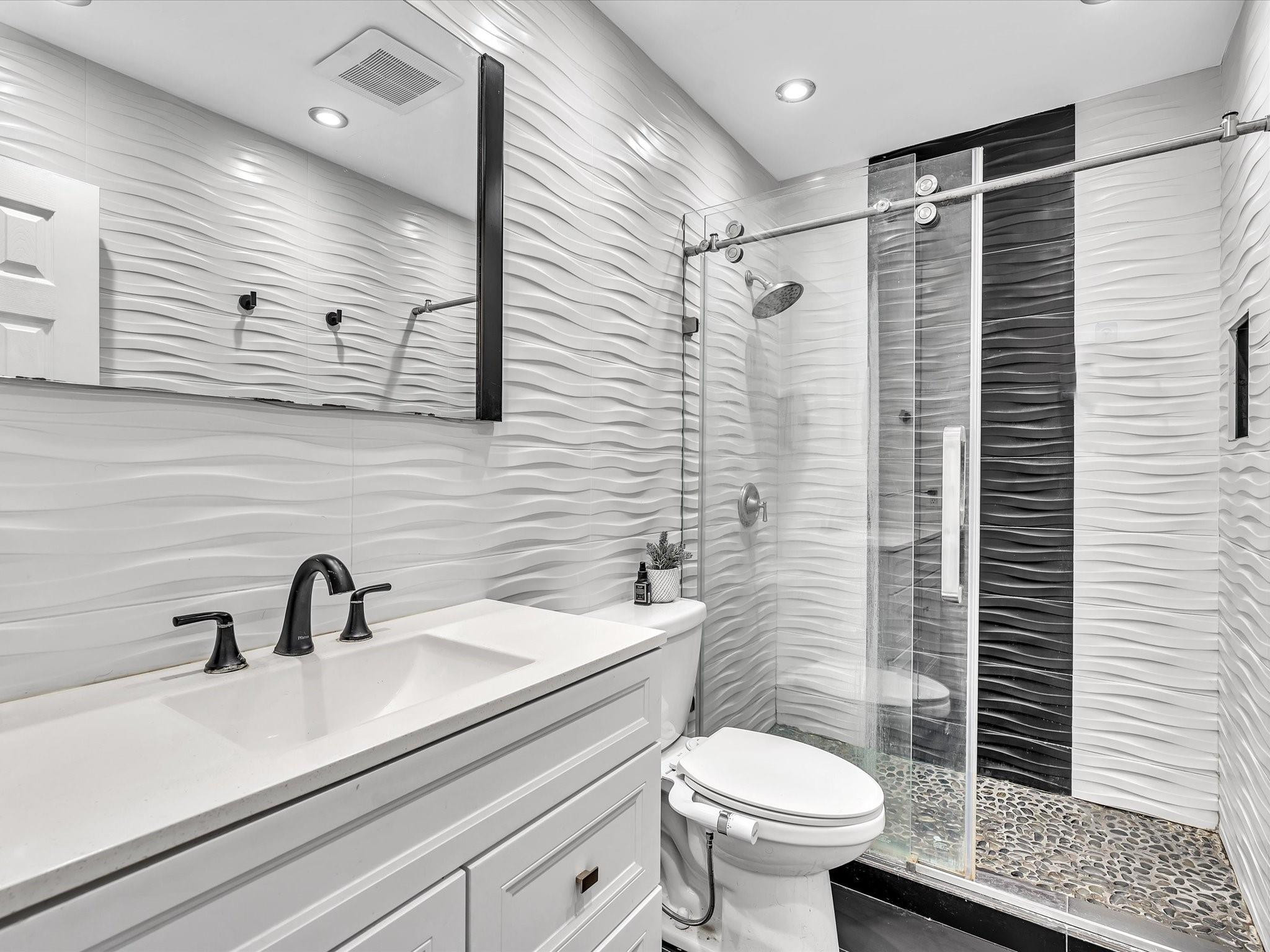 SHERIDAN OAKS VILLAS - Residential