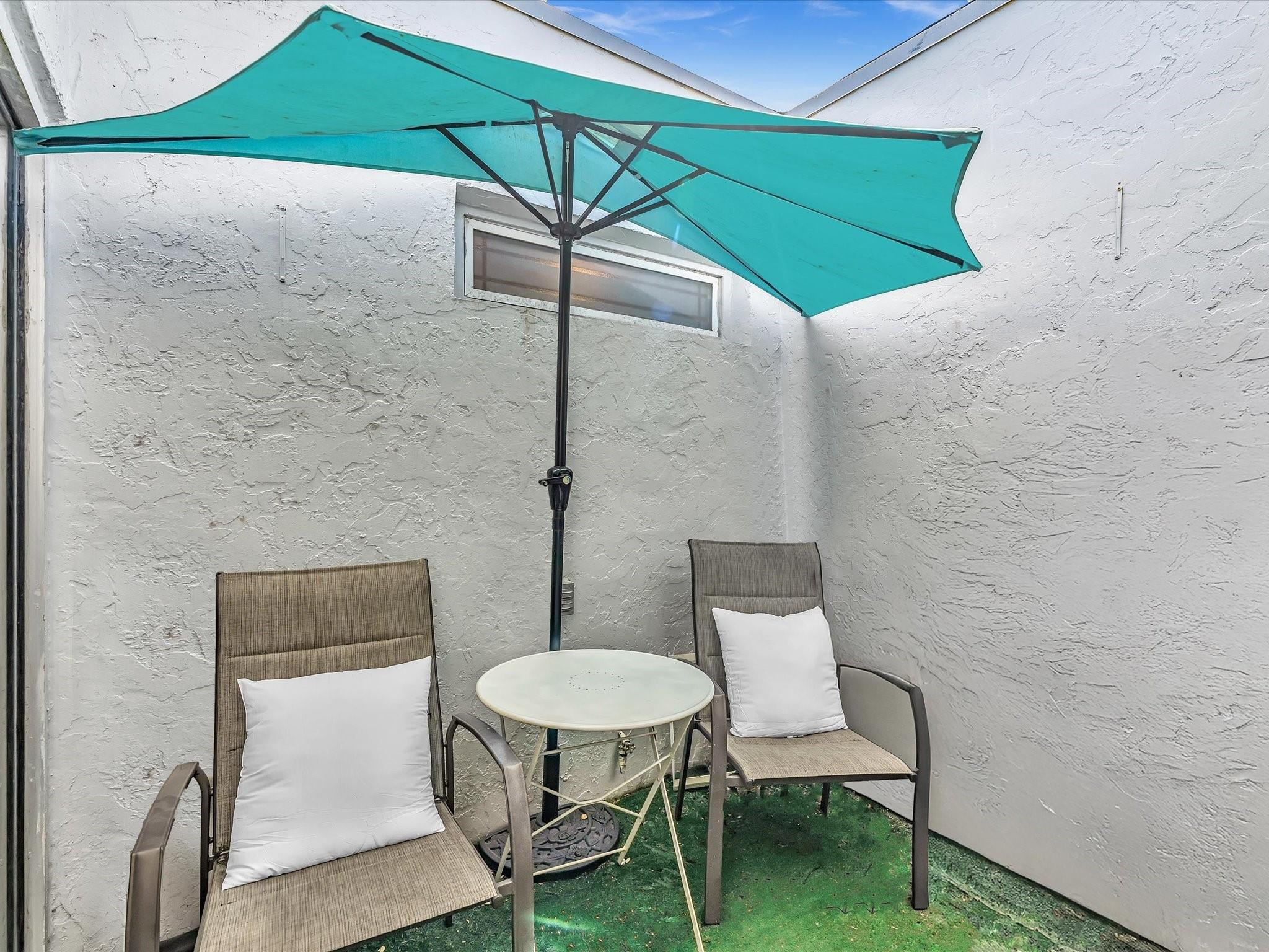 SHERIDAN OAKS VILLAS - Residential